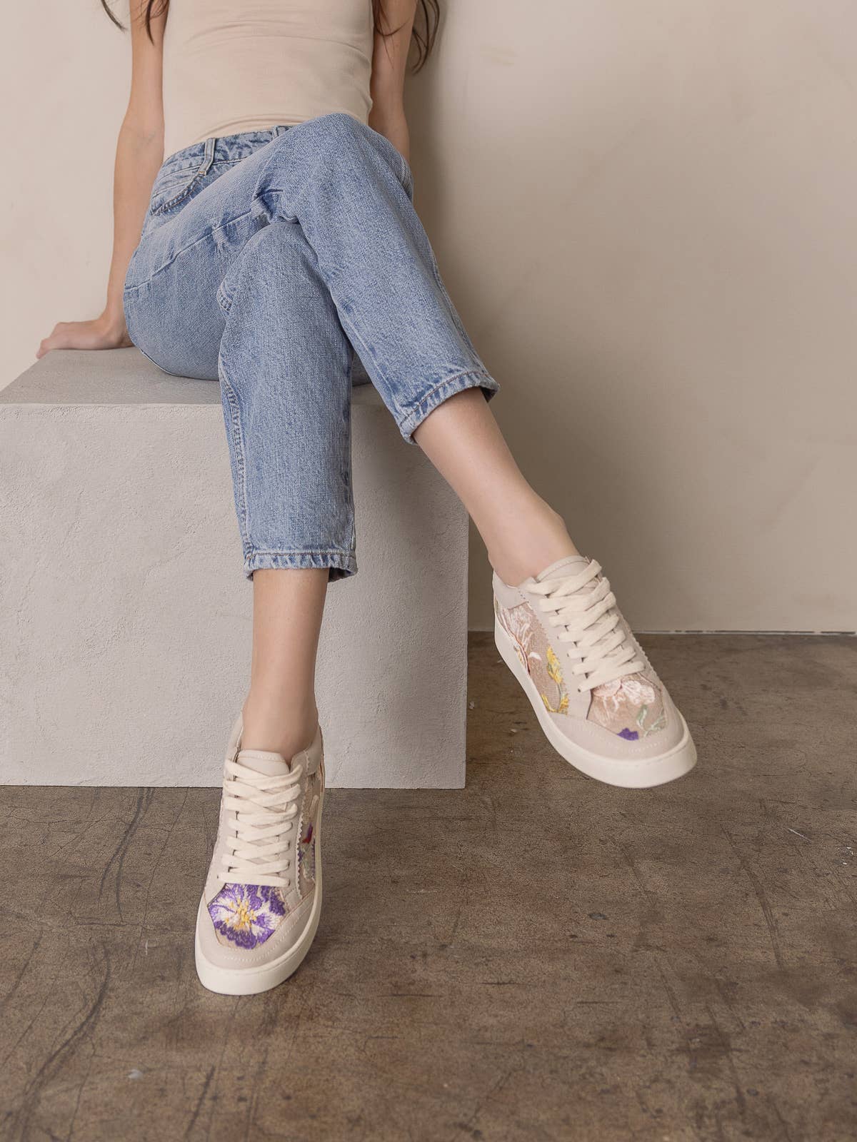 DreamCloud Floral Applique Sneaker - Pink Peonies