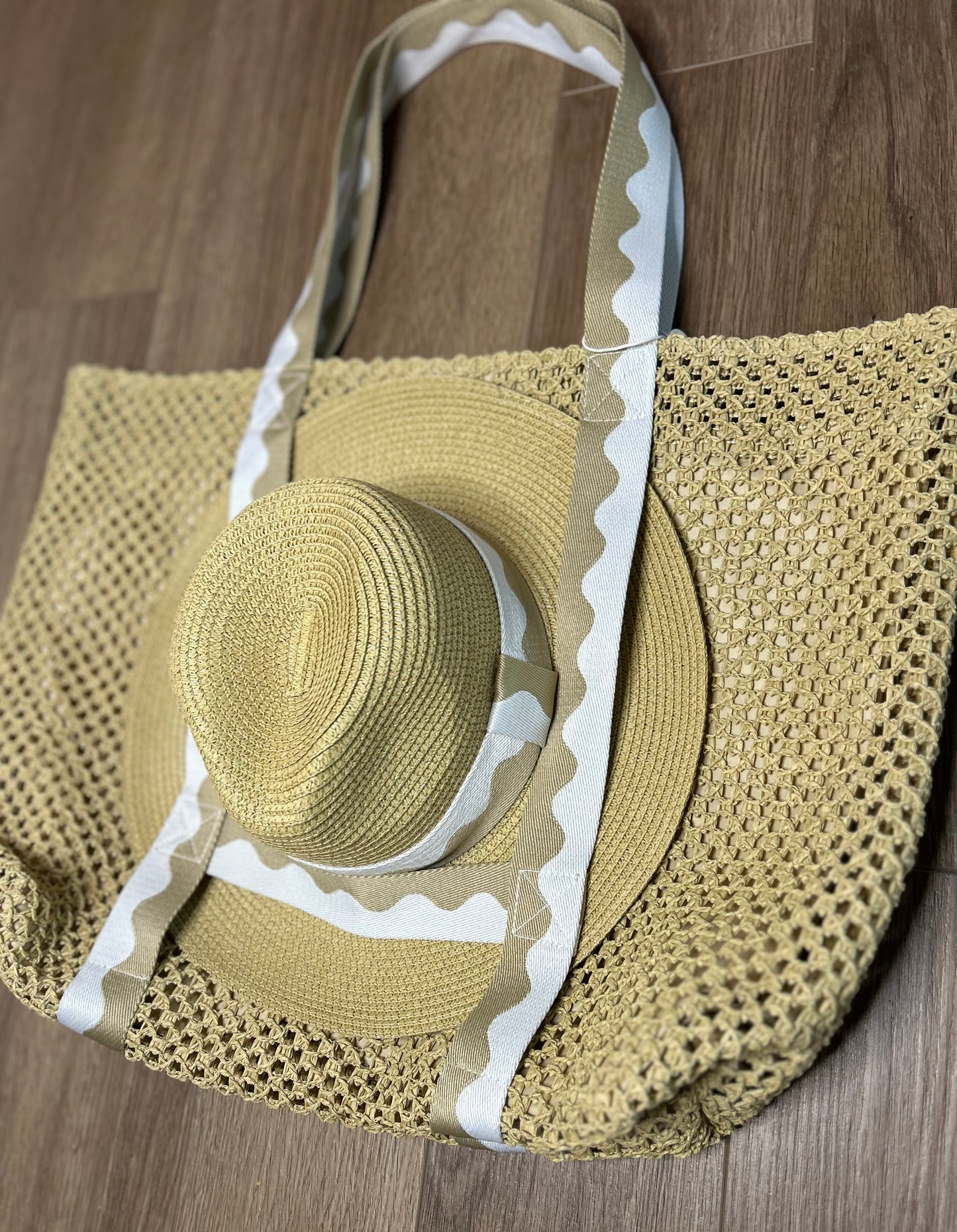 Sand Antigua Beach Tote and Hat Set - Pink Peonies