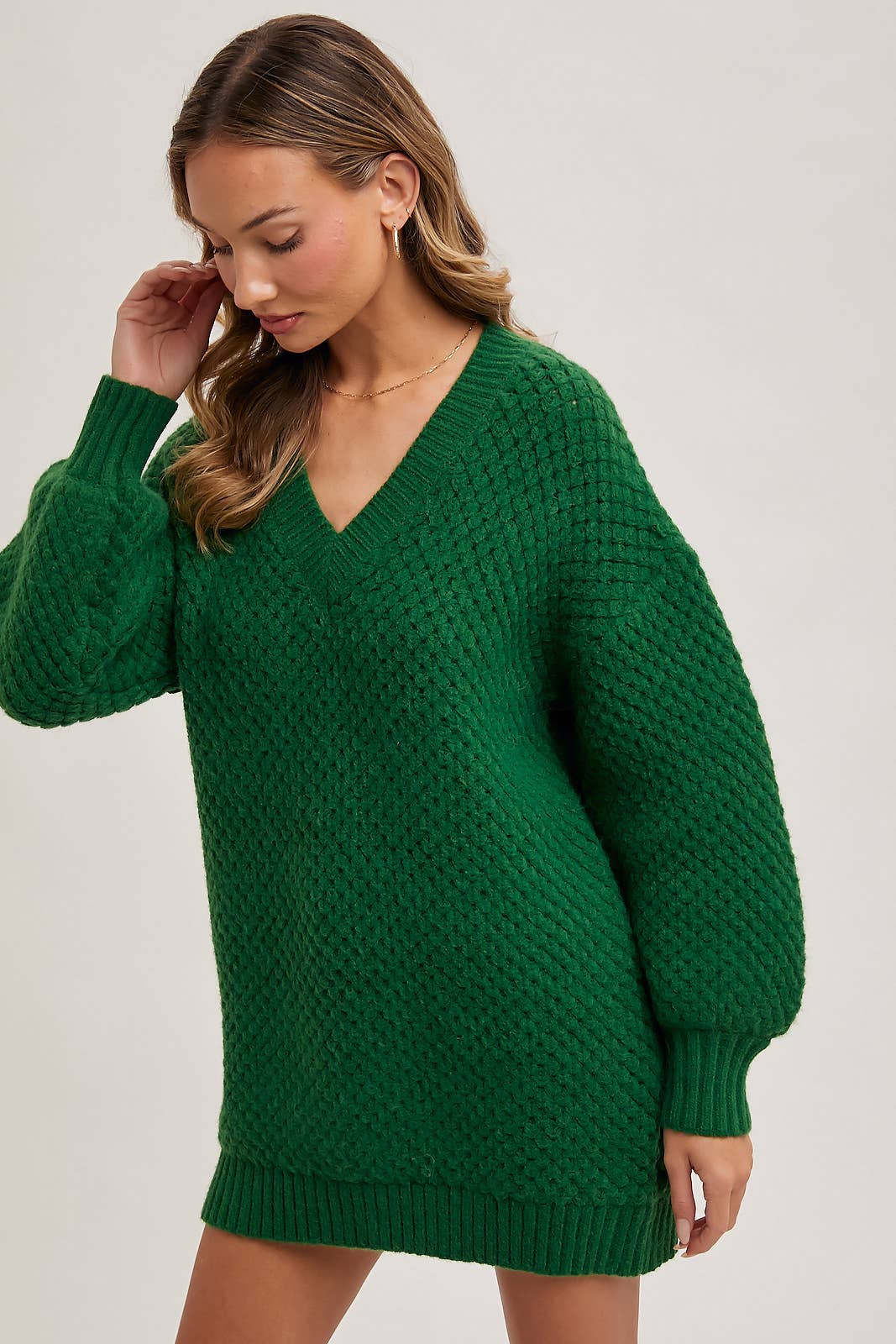 V-NECK BUBBLE SLEEVED KNIT SWEATER TUNIC: CREAM / M/L - Pink Peonies