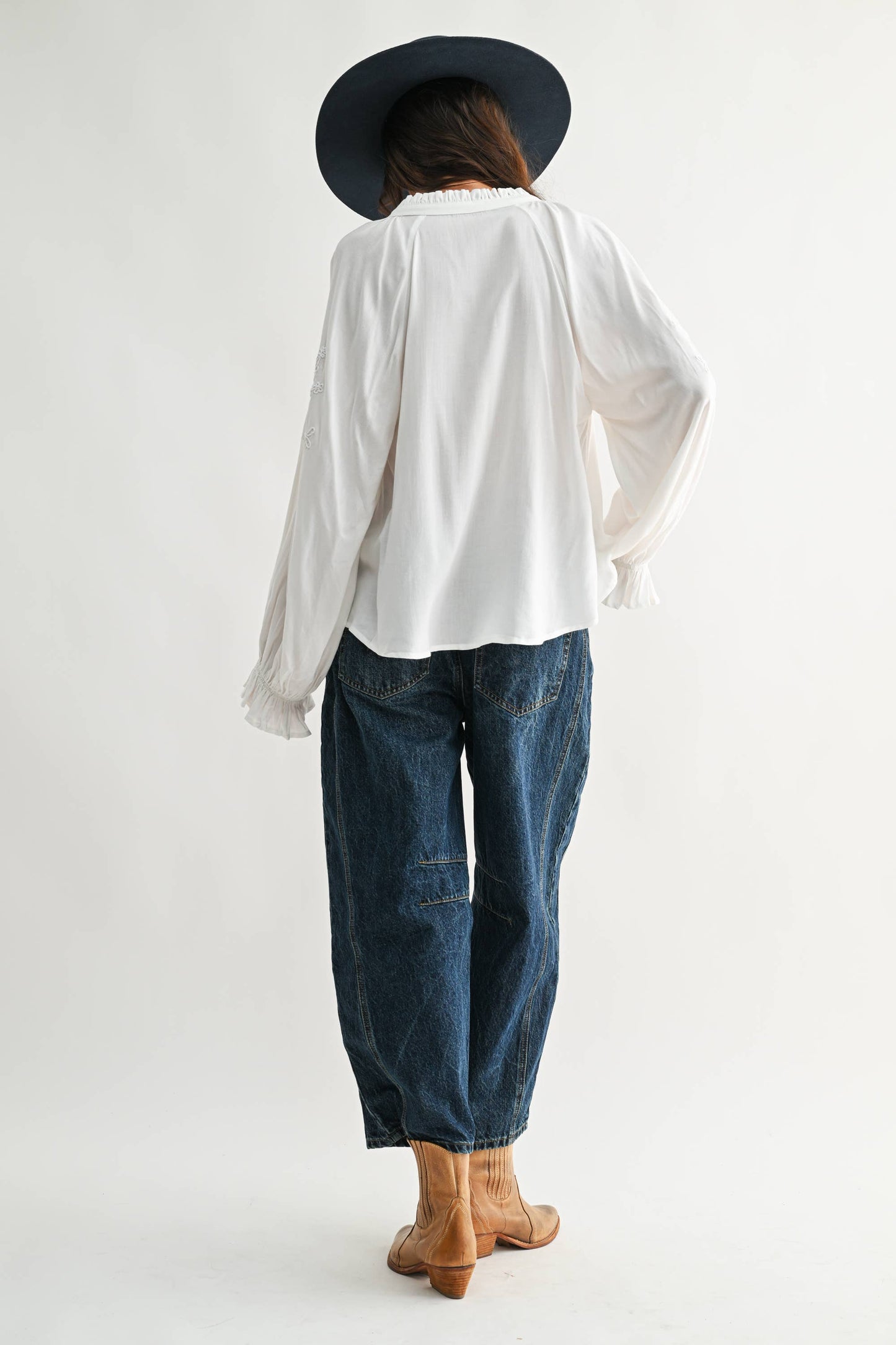 CMT26709 Boho-Chic Embroidered White Peasant Blouse: OFF WHITE / S-M-L (3-2-1) - Pink Peonies