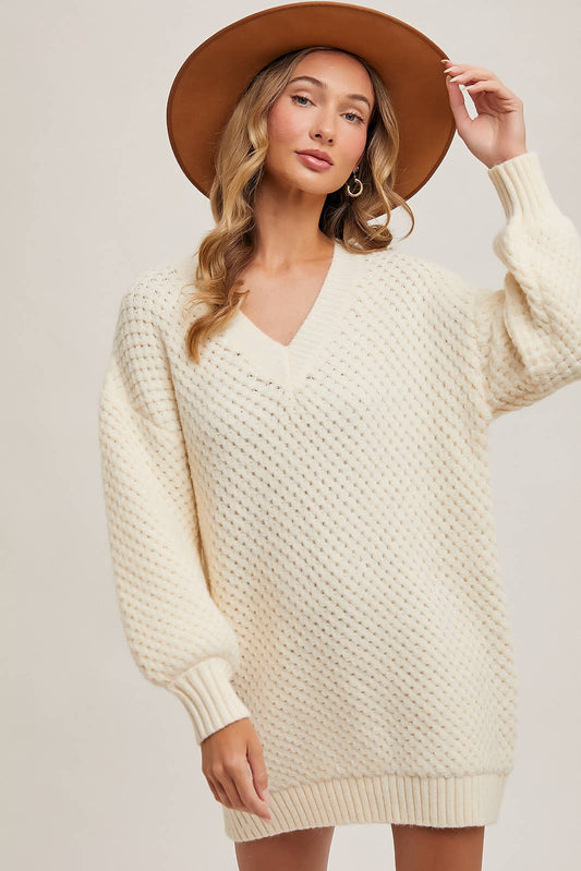 V-NECK BUBBLE SLEEVED KNIT SWEATER TUNIC: CREAM / M/L - Pink Peonies