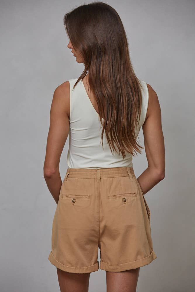 L5597 | Cotton Pleated Front Relax Fit Wide Leg Shorts: Khaki / L - Pink Peonies