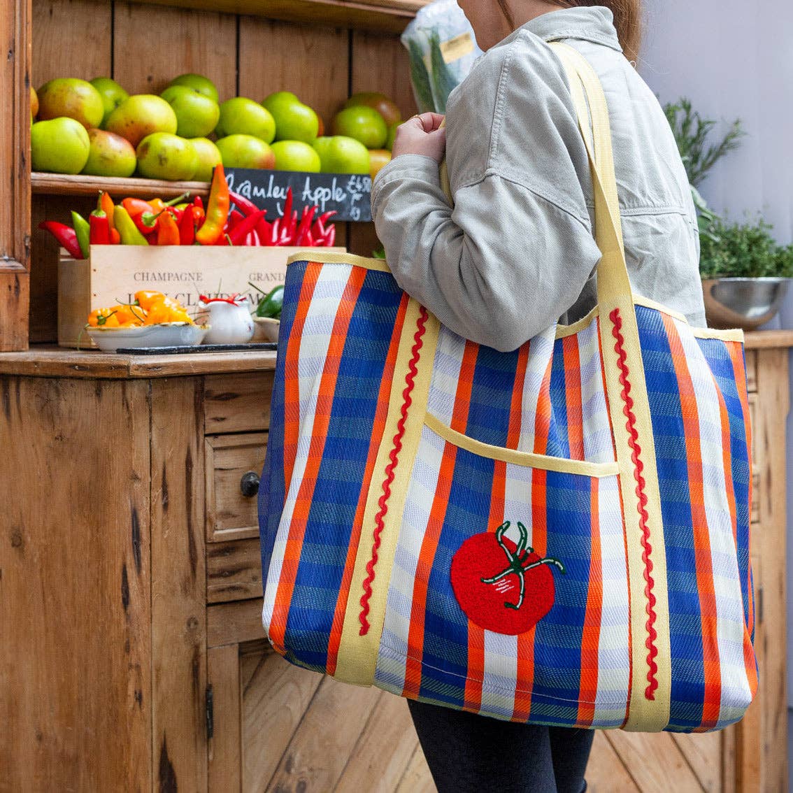Recycled Plastic Tomato Tote Bag | Spring | Summer | - Pink Peonies