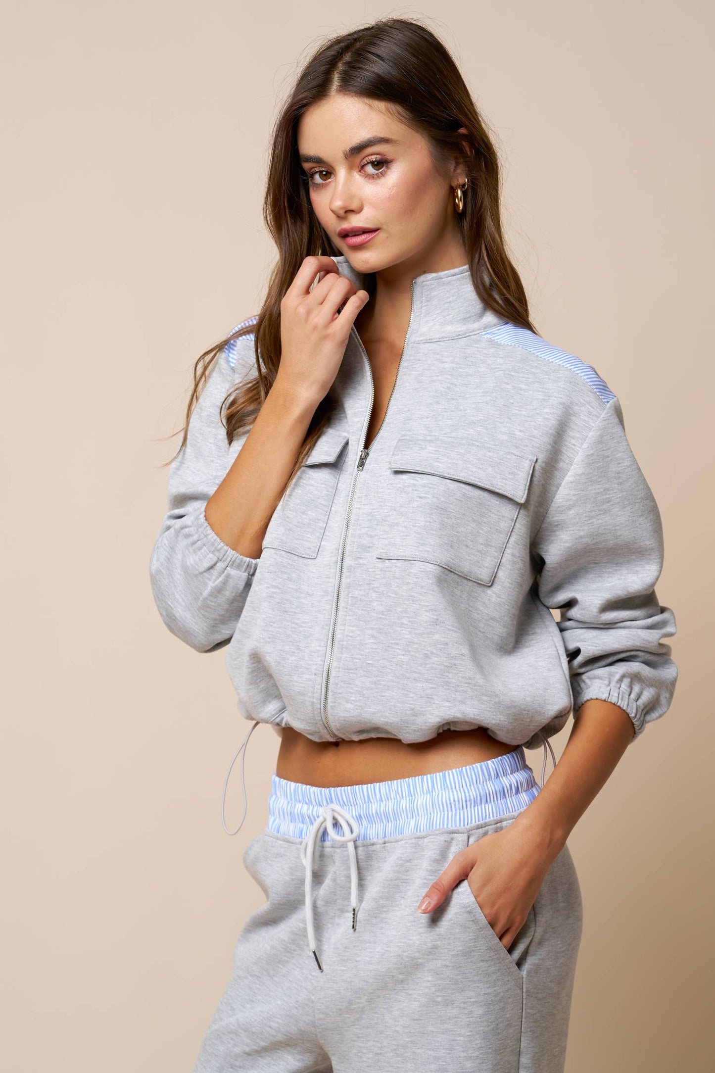 Color Block Zip Up Mock Neck Sweatshirt