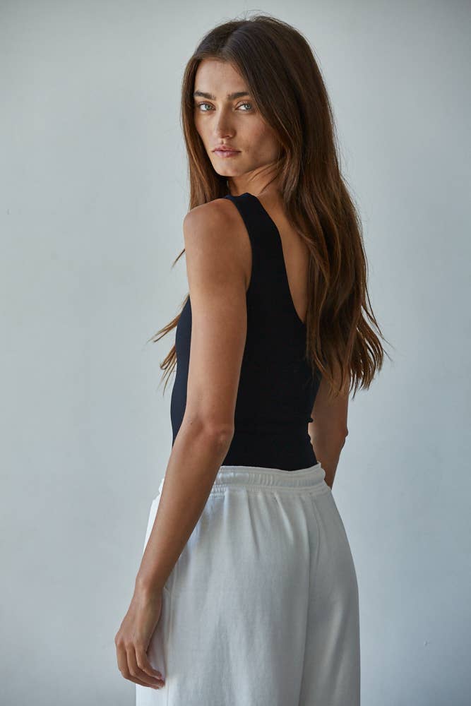 S1088 | Double Layered Seamless U-V Neck Sleeveless Bodysuit: Black / ML - Pink Peonies