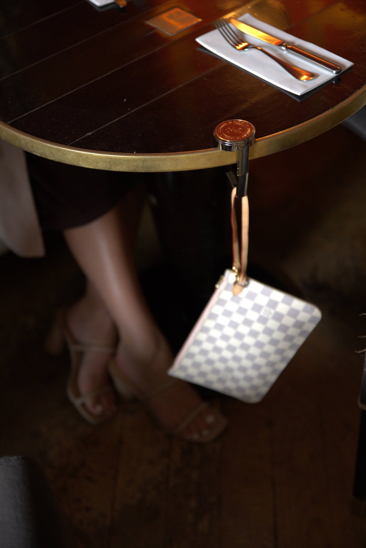 Signature silver purse hook: Silver