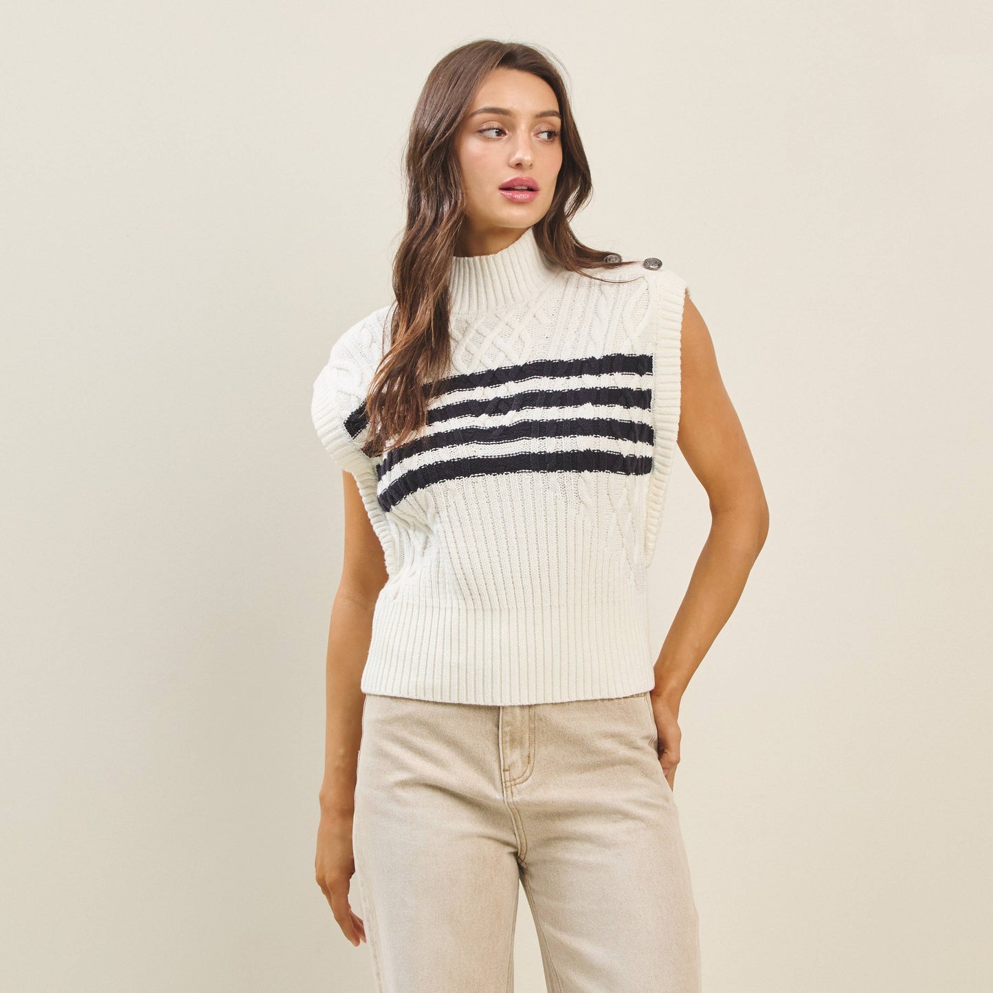 Striped button sweater vest: IVORY/NAVY / L - Pink Peonies