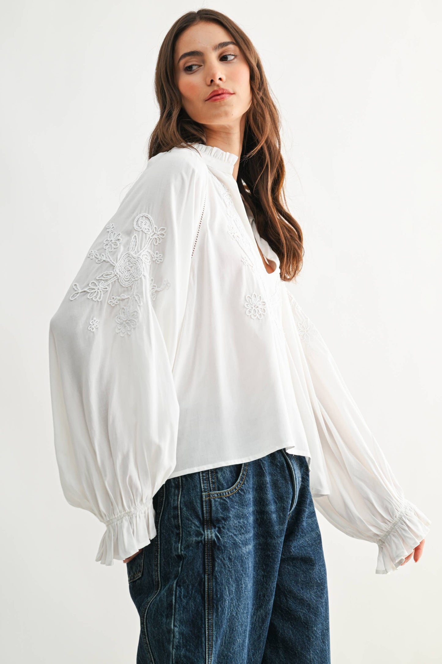 CMT26709 Boho-Chic Embroidered White Peasant Blouse: OFF WHITE / S-M-L (3-2-1) - Pink Peonies