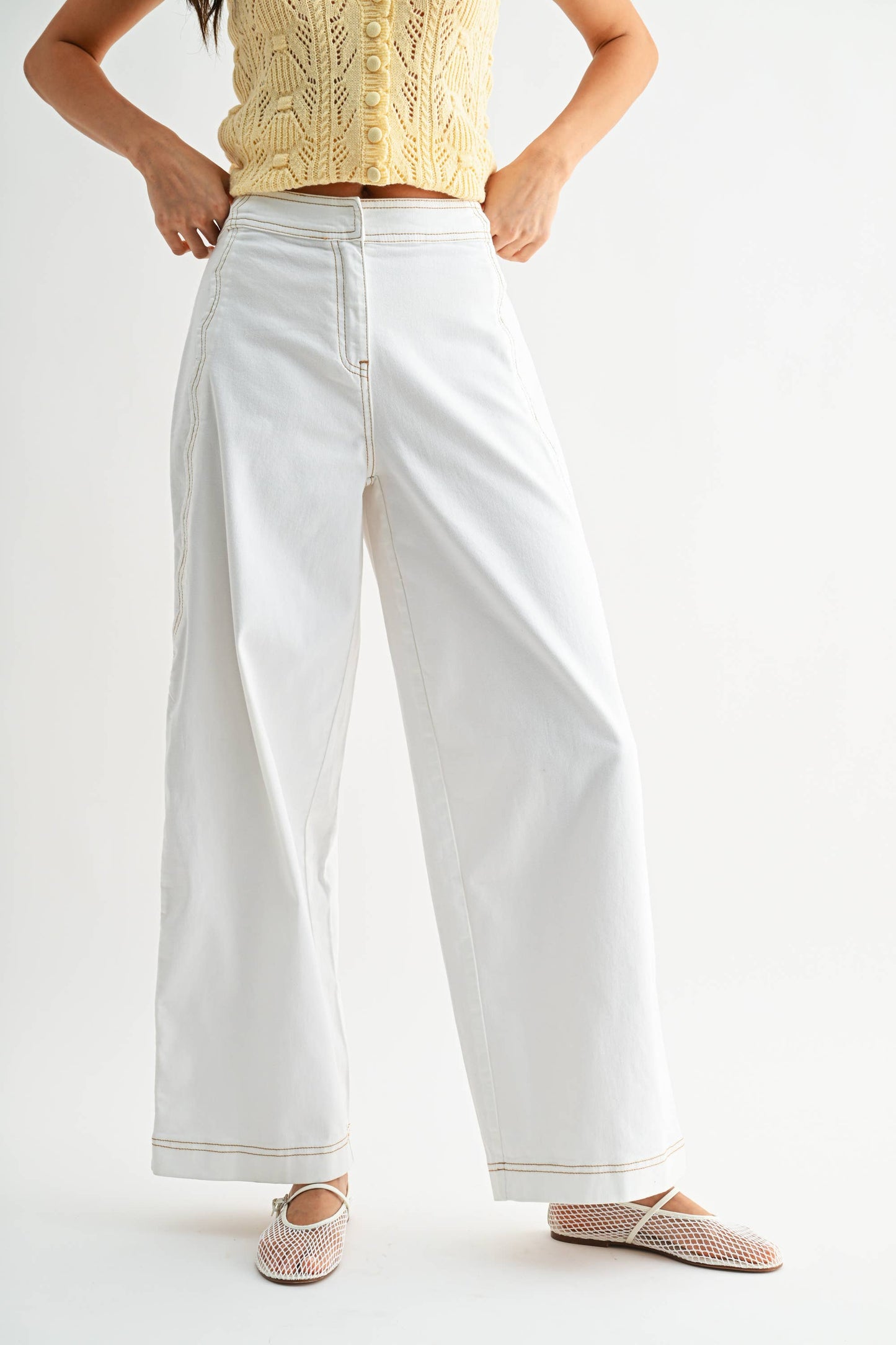 CEP26939 WIDE-LEG STRETCHY DENIM TROUSERS: OFF WHITE / S-M-L(3-2-1) - Pink Peonies