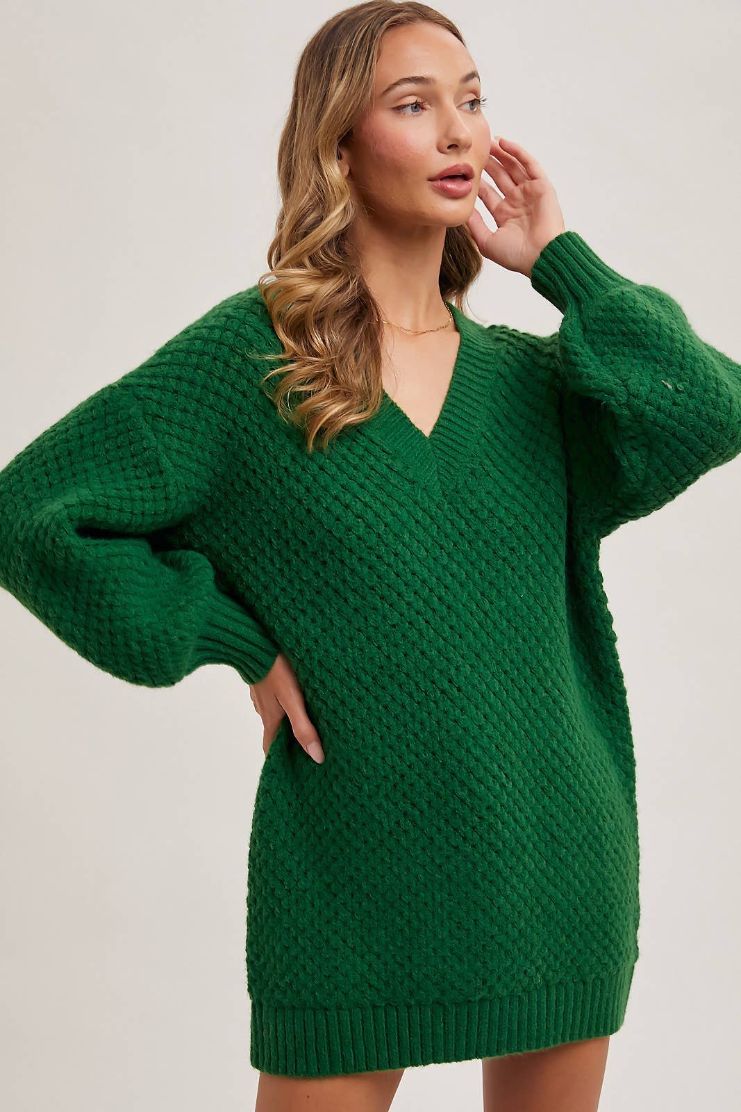 V-NECK BUBBLE SLEEVED KNIT SWEATER TUNIC: CREAM / M/L - Pink Peonies