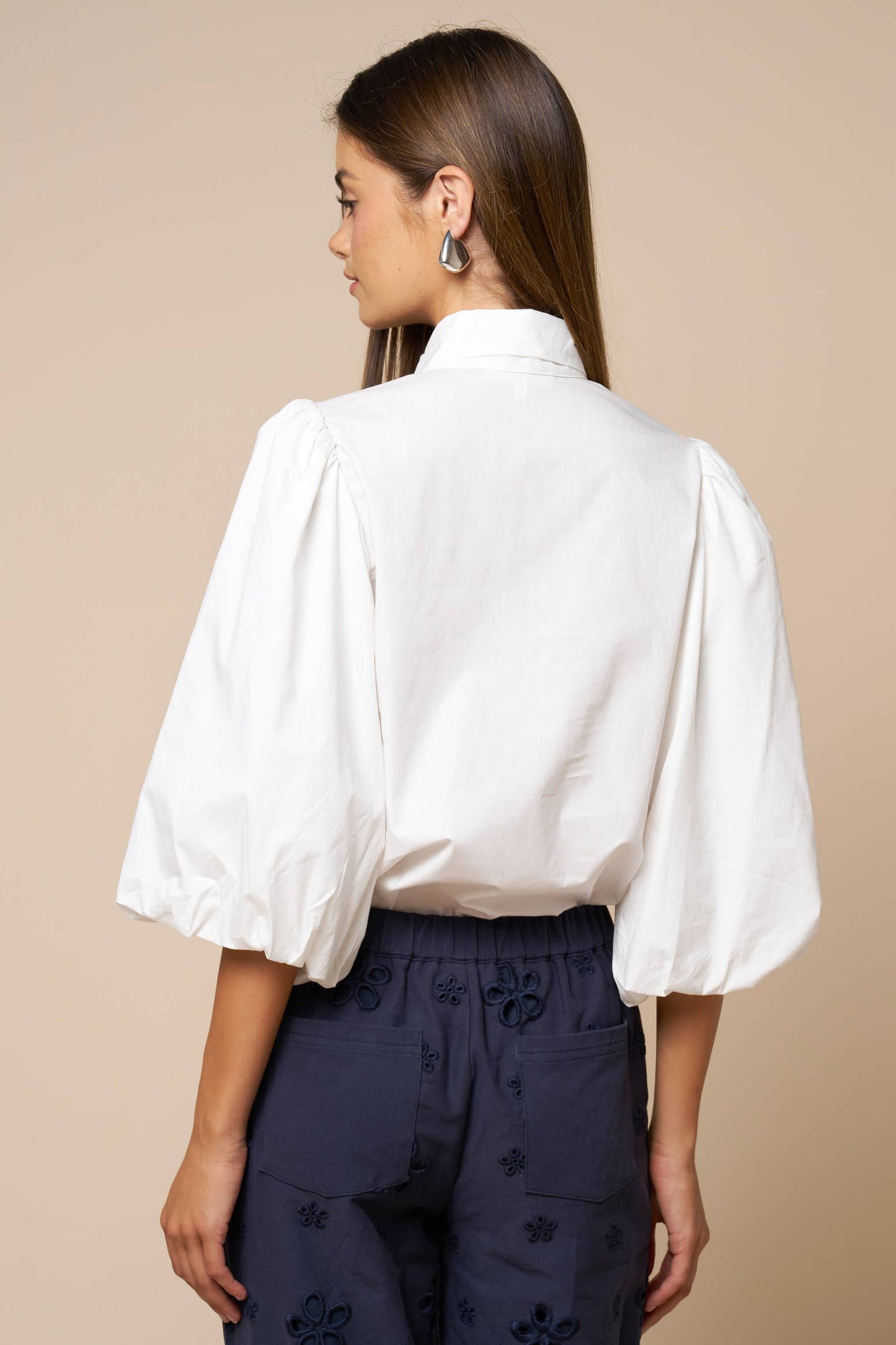 Puff Sleeve Button Down Blouse: OFF WHITE / L - Pink Peonies