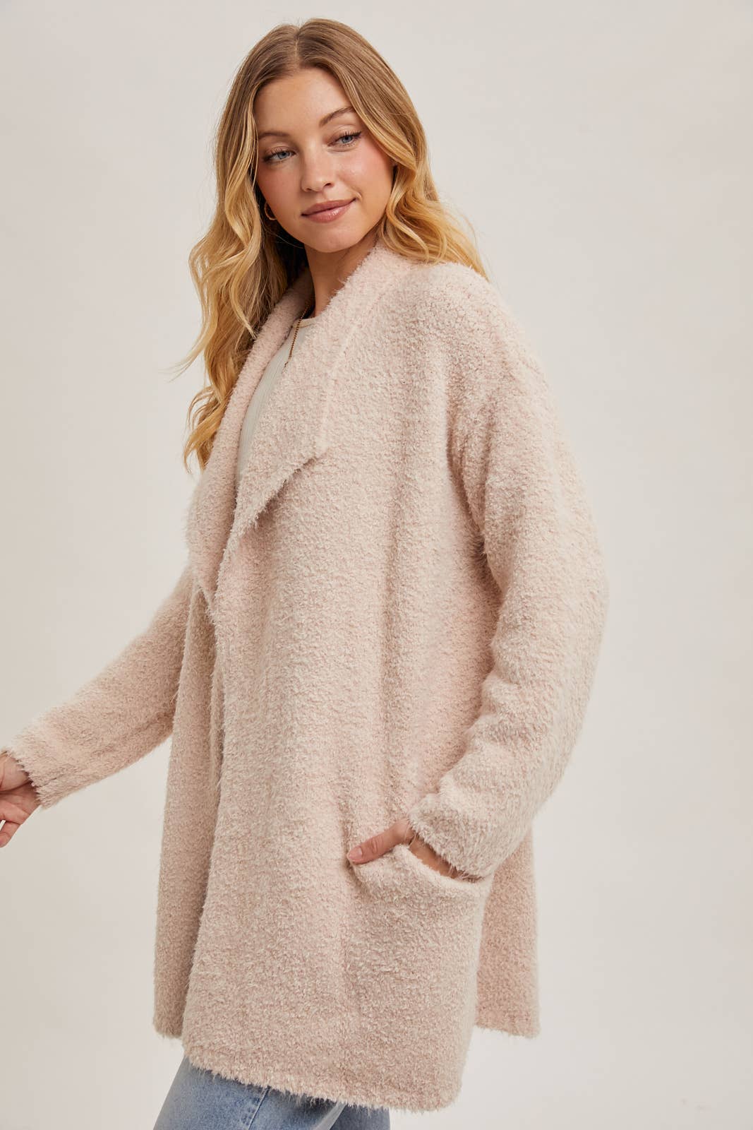 SOFT FUZZY DRAPE FRONT CARDIGAN: MUSHROOM / M/L - Pink Peonies