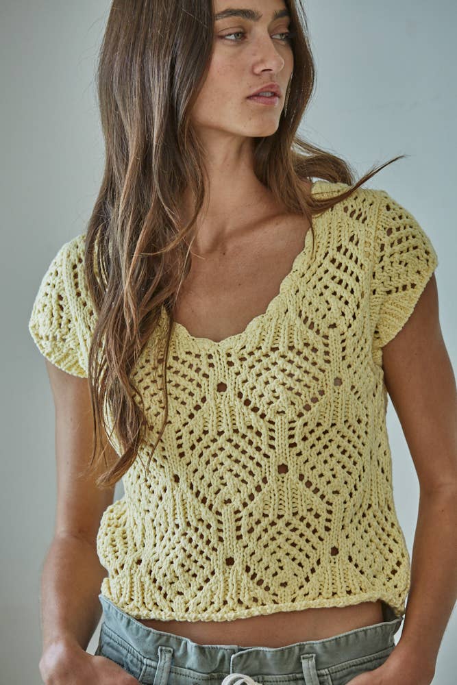 W2030 | Knit Sweater Cotton Crochet V-Neck Cap Sleeve Top: Butter Yellow / L - Pink Peonies