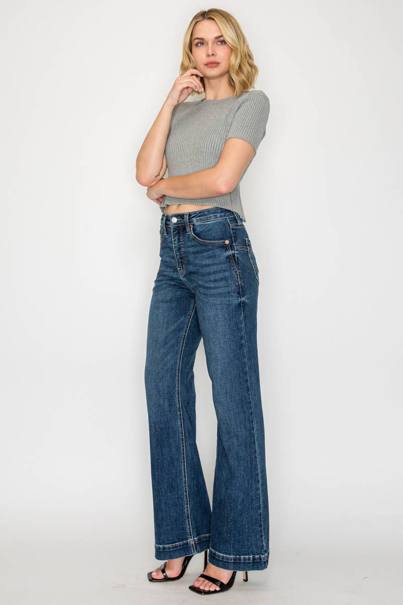 Tummy Control High Rise Relaxed Holly Flare Jeans : 9 (28) - Pink Peonies