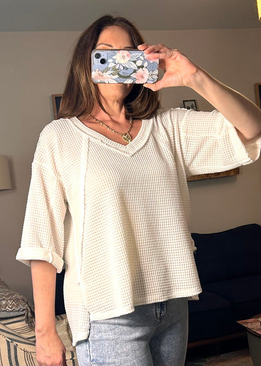 Brushed Waffle Exposed-seam 3/4 Sleeve Top - Pink Peonies
