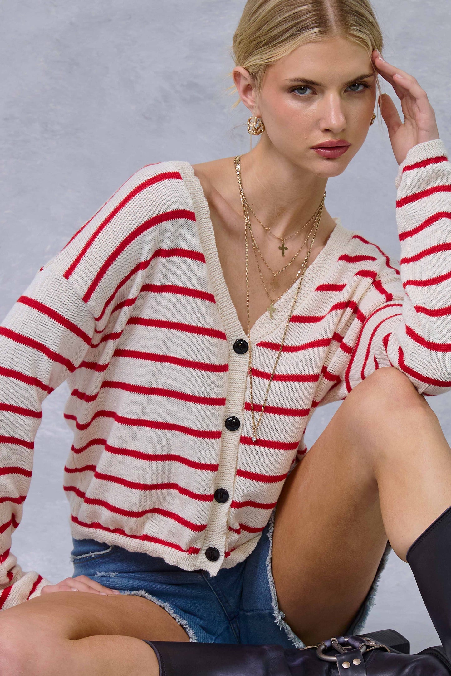 MDS3611-Relaxed Striped Summer V Neck Button Down Cardigan: Tomato / L - Pink Peonies