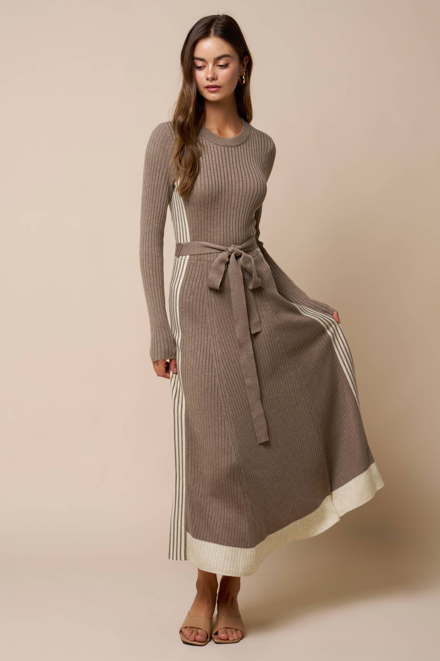 Color Block Belted Long Sleeve Knit Maxi Dress: HT BROWN-CREAM / L - Pink Peonies