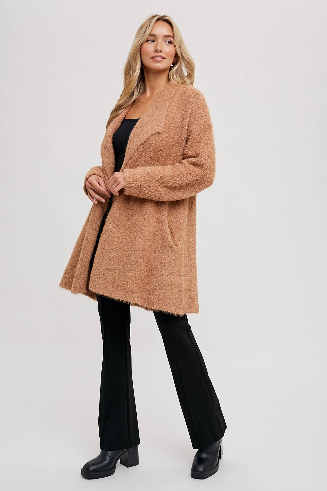 SOFT FUZZY DRAPE FRONT CARDIGAN: MUSHROOM / M/L - Pink Peonies