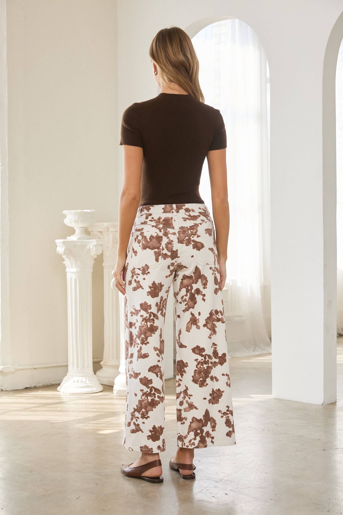 Short Sleeve Soft Knit Sweater Top: Dark Chocolate / S - Pink Peonies