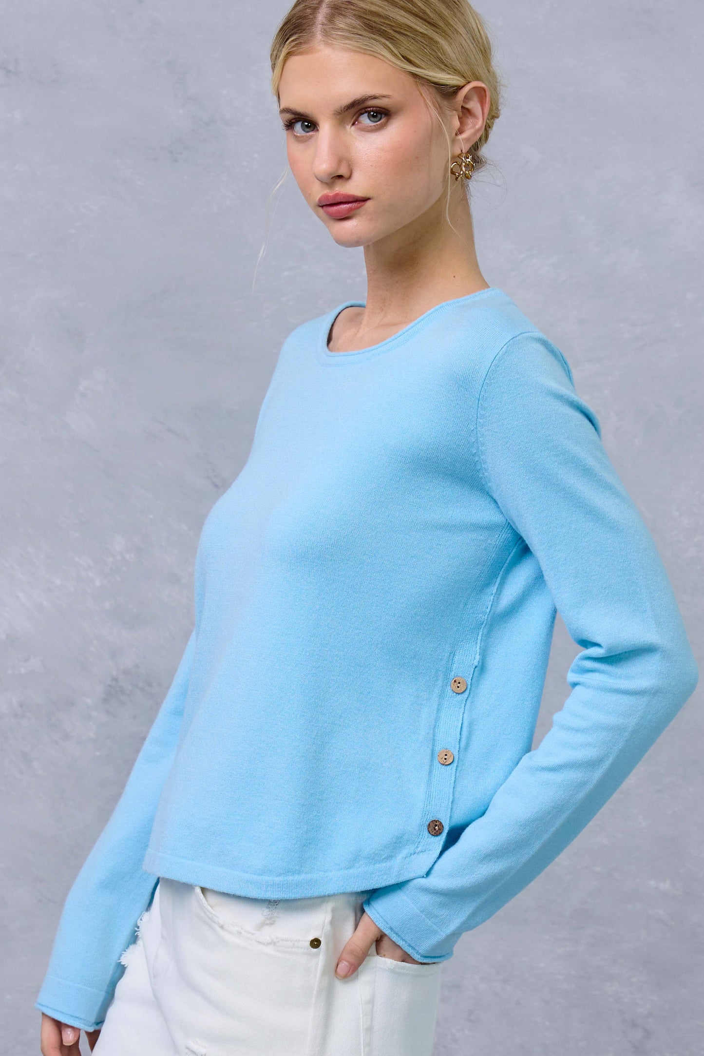 MDS3601-Super Soft Rolled Hem Side Button Stretchy Knit Top: Alice Blue / L - Pink Peonies