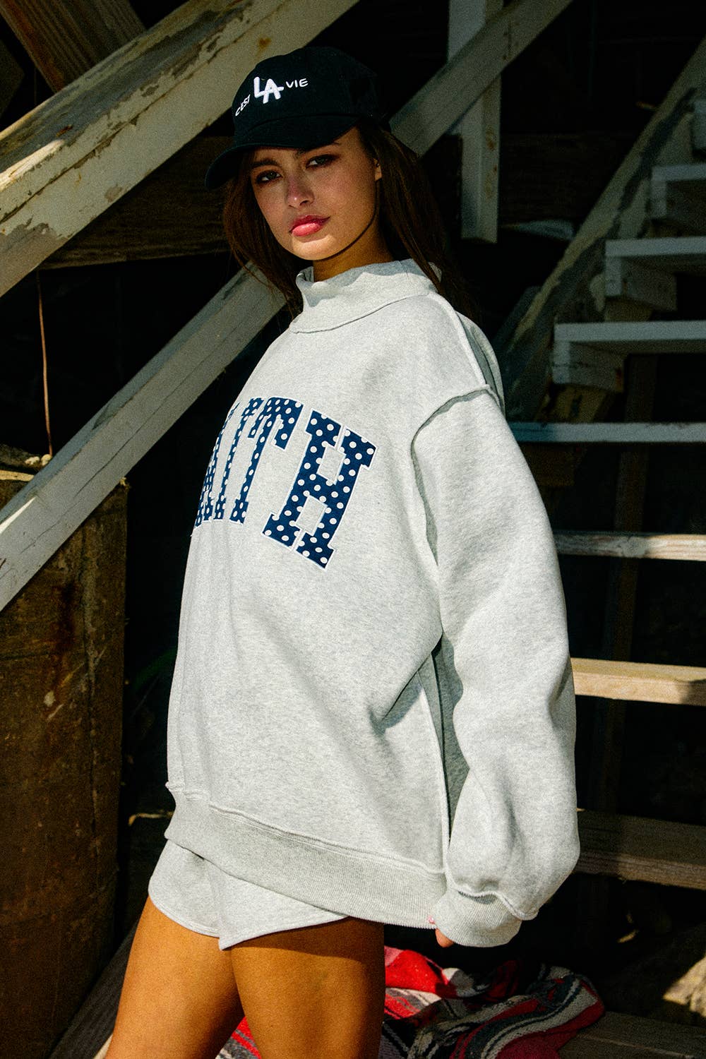 IT2594E-FAITH | Embroidered Polka-Dot Mock Neck Sweatshirt : H.GREY/POLKA DOT / S/M-L/XL (3-3) - Pink Peonies