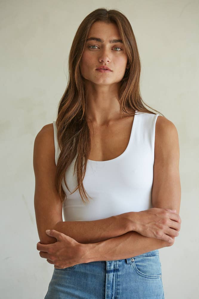 S1187N | Double Layered Seamless Top: White / ML - Pink Peonies